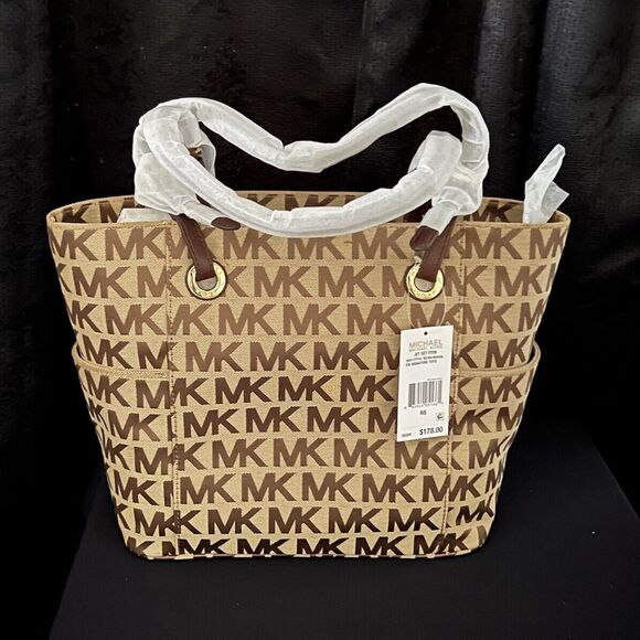 Michael Kors Jet Set BG/EB/MOCHA EW Signature Tote Bag NWT - Picture 1 of 16
